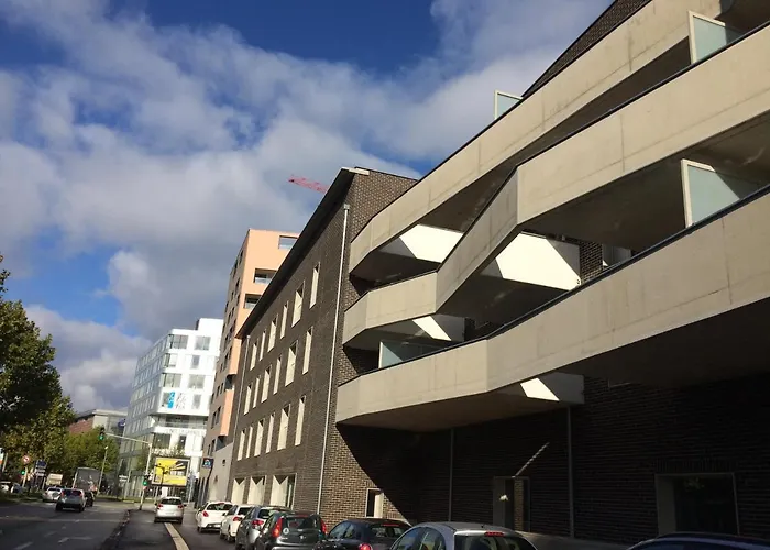 F2 Cote Ugc Climatise Plein Centre Parking Gratuit